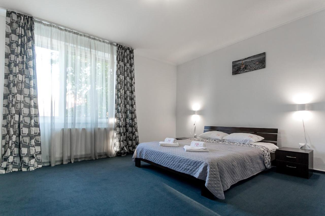 Hotel Sunlit Iwano-Frankiwsk Zewnętrze zdjęcie