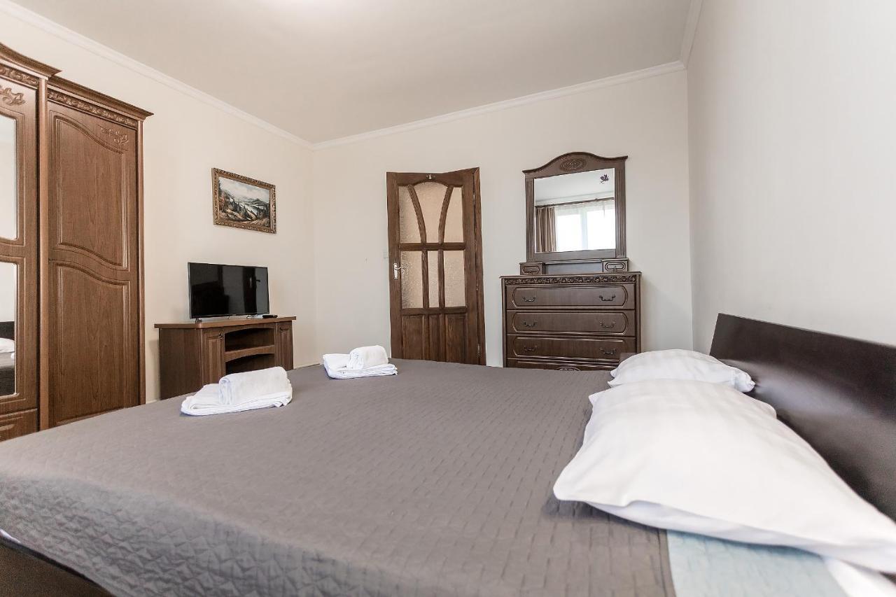 Hotel Sunlit Iwano-Frankiwsk Zewnętrze zdjęcie
